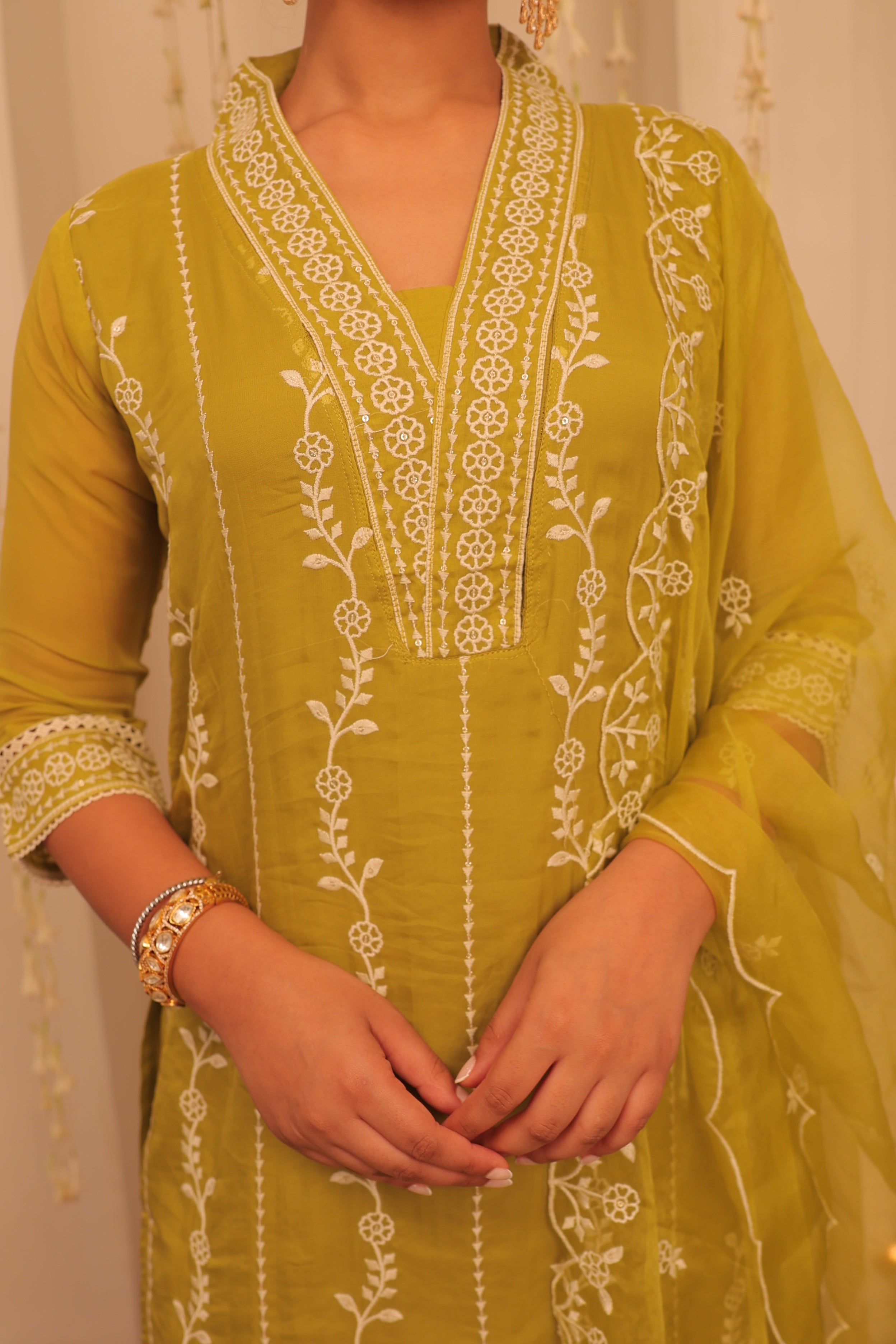 Alaya Mehfil Key Lime Kurta Set