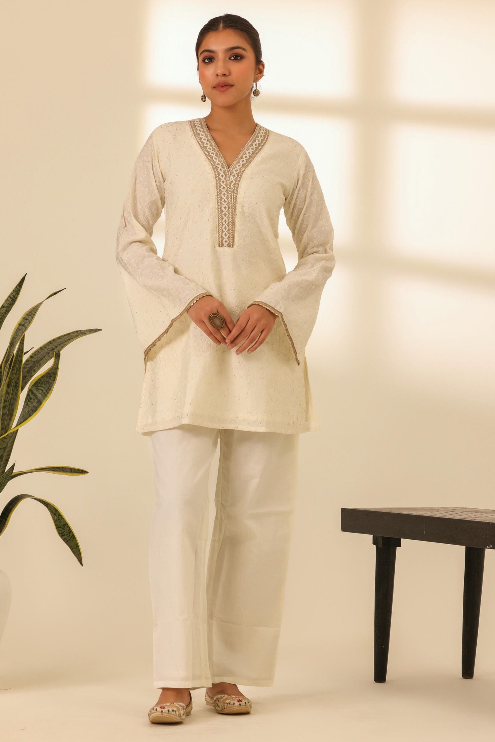 Rangrez Moonlight White Embroidered Kurta