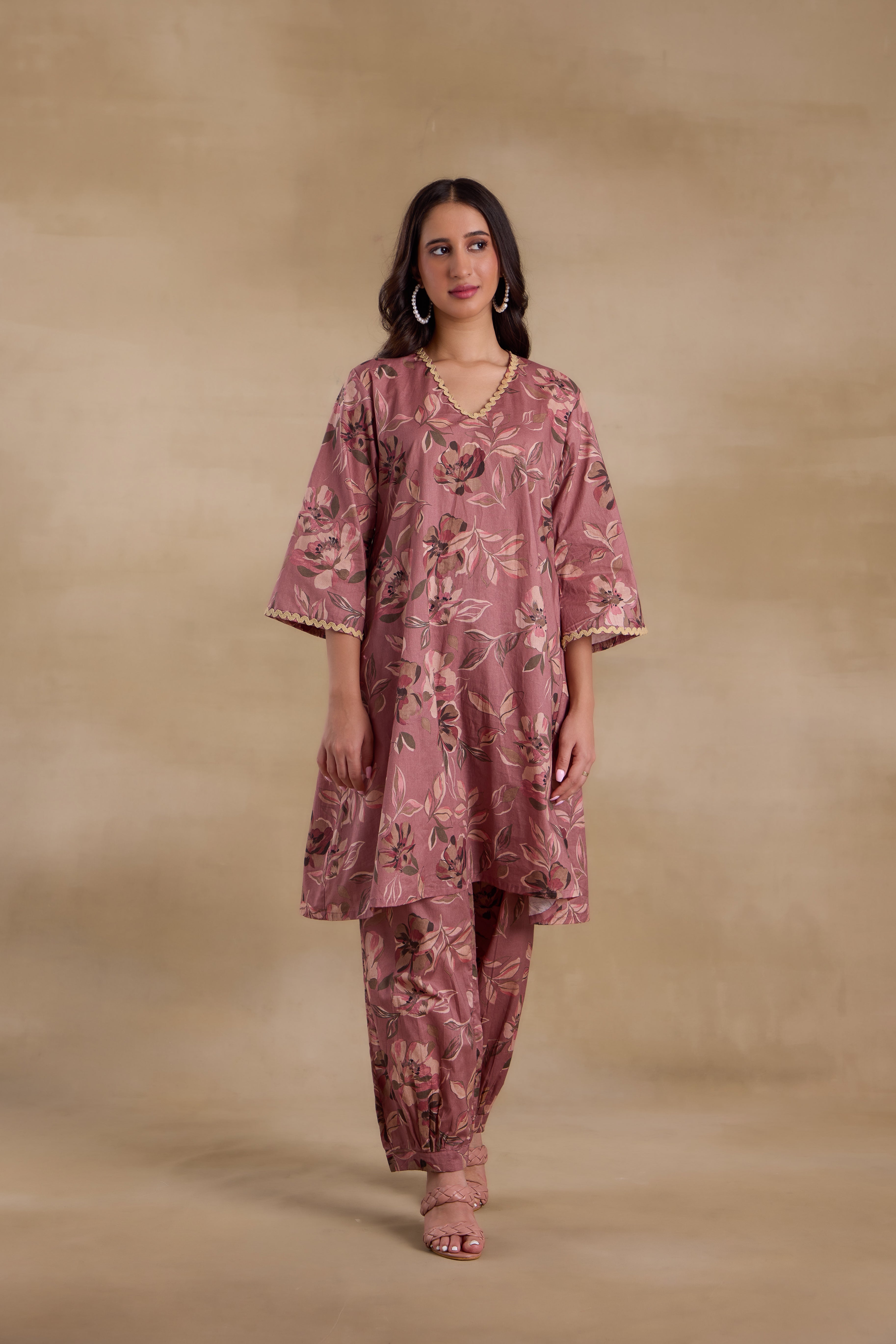 Alaya Premium Cotton Pink Floral Kurta Set