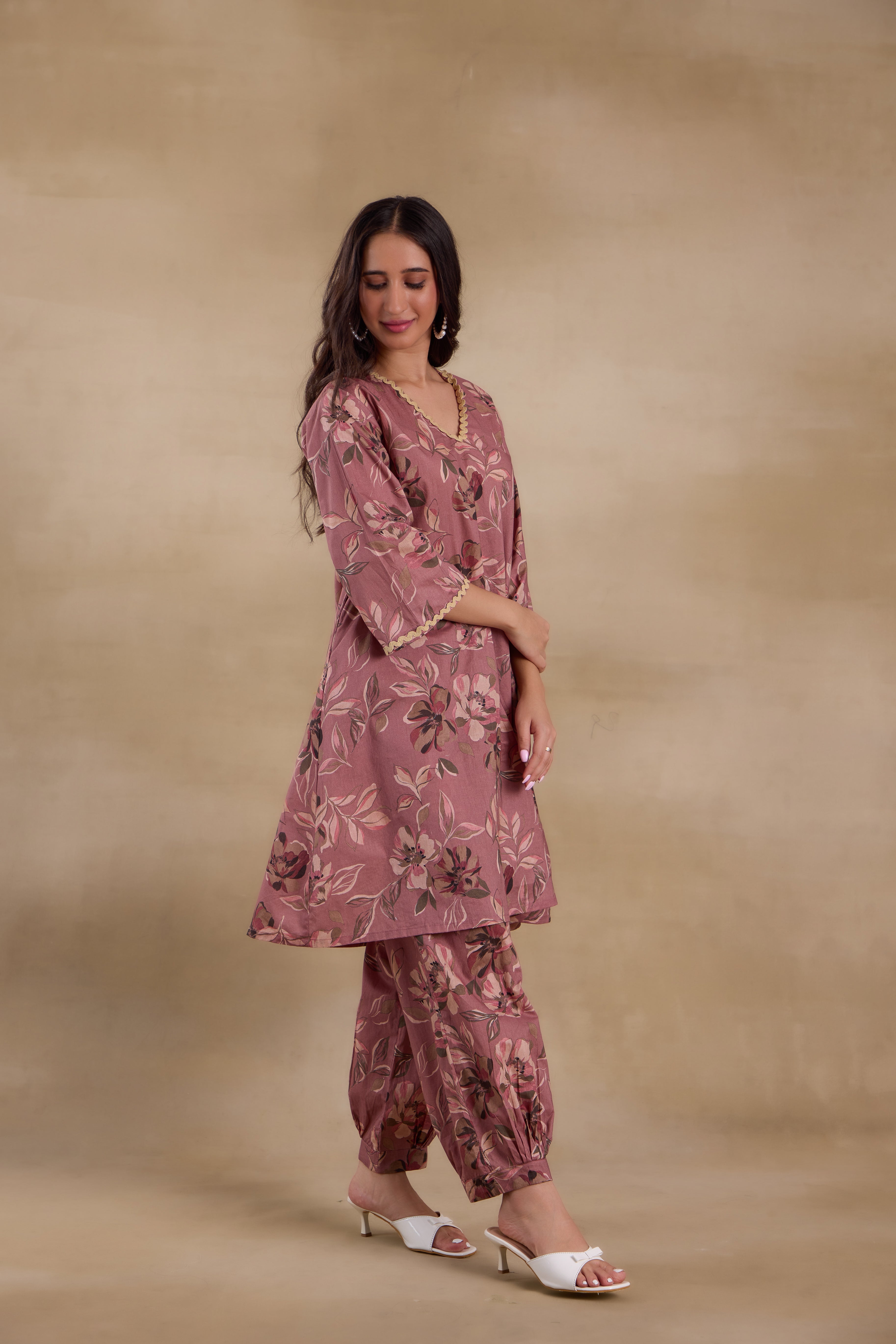 Alaya Premium Cotton Pink Floral Kurta Set