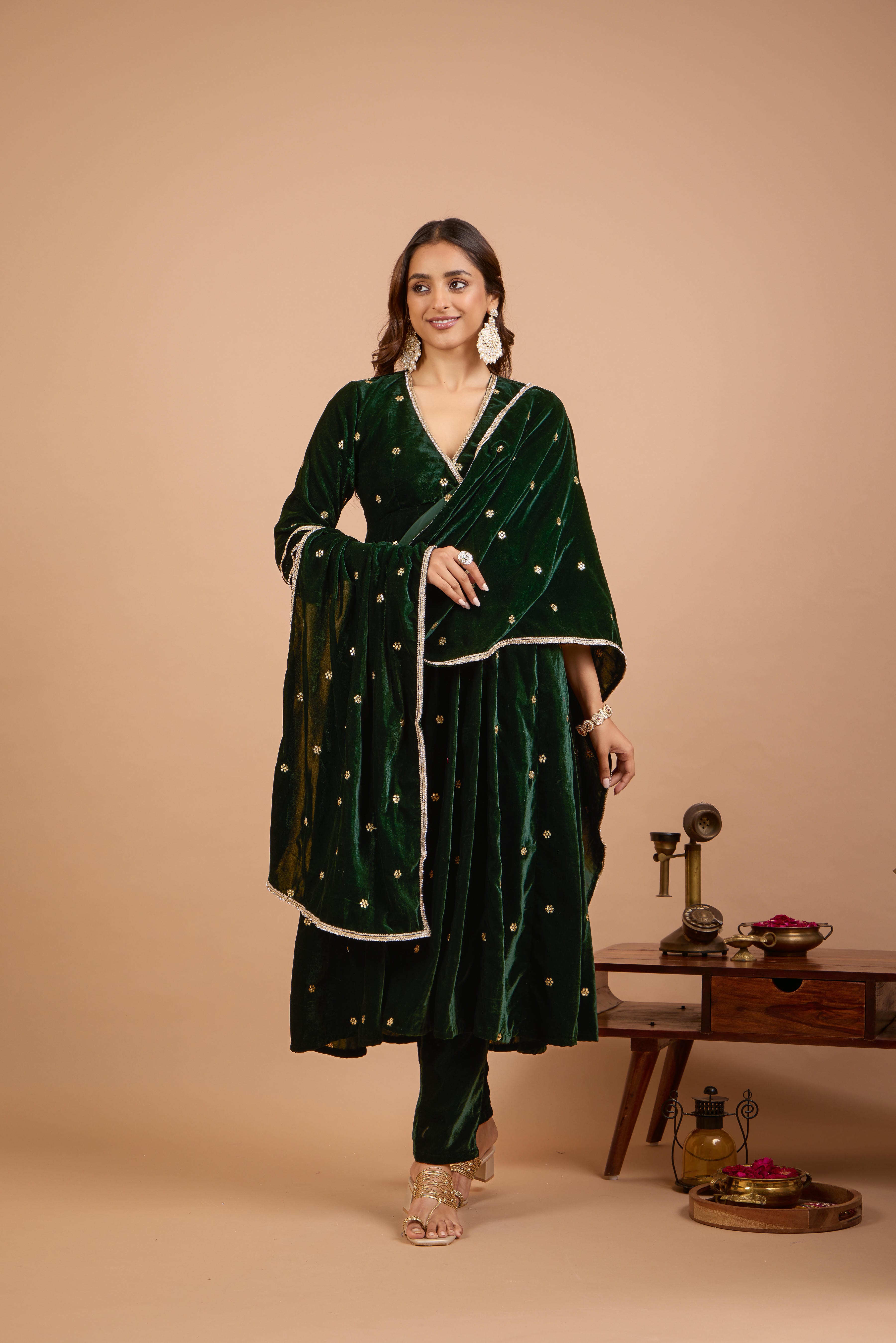 Alaya Jugni Emerald Glow Velvet Anarkali Set