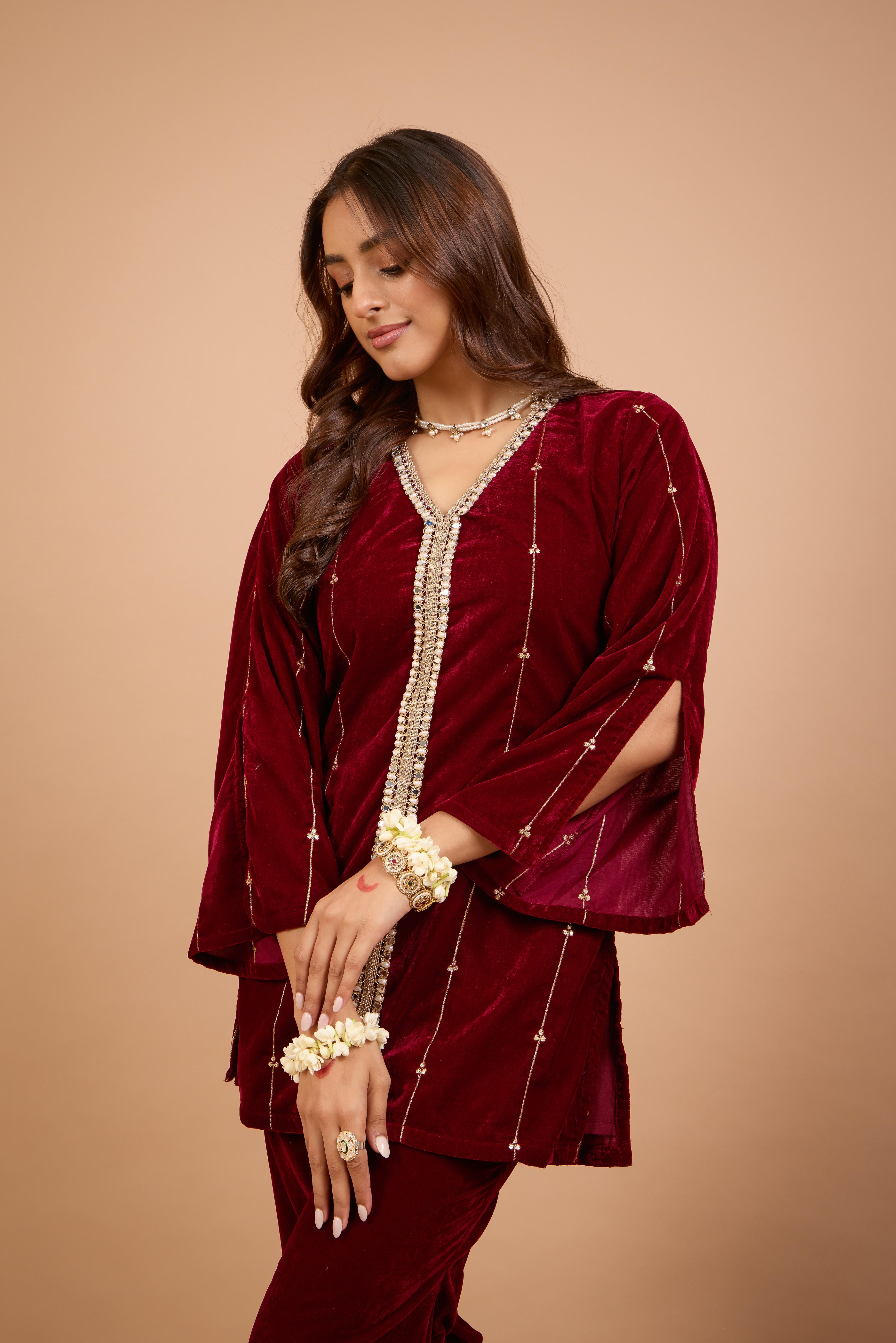 Alaya Jugni Plum Red Phiran Kurta Set