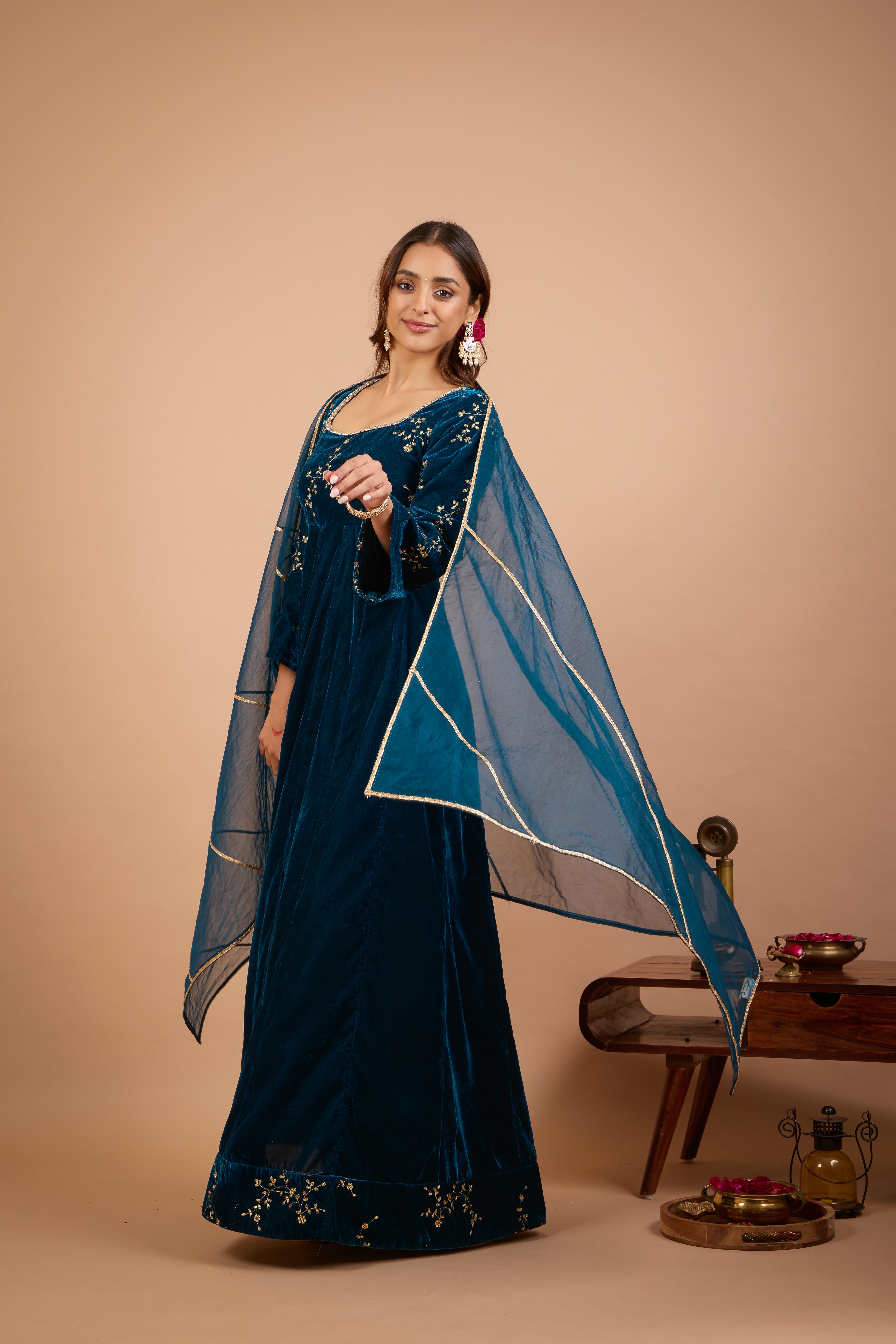 Alaya Jugni Bahamas Glow Velvet Anarkali Set