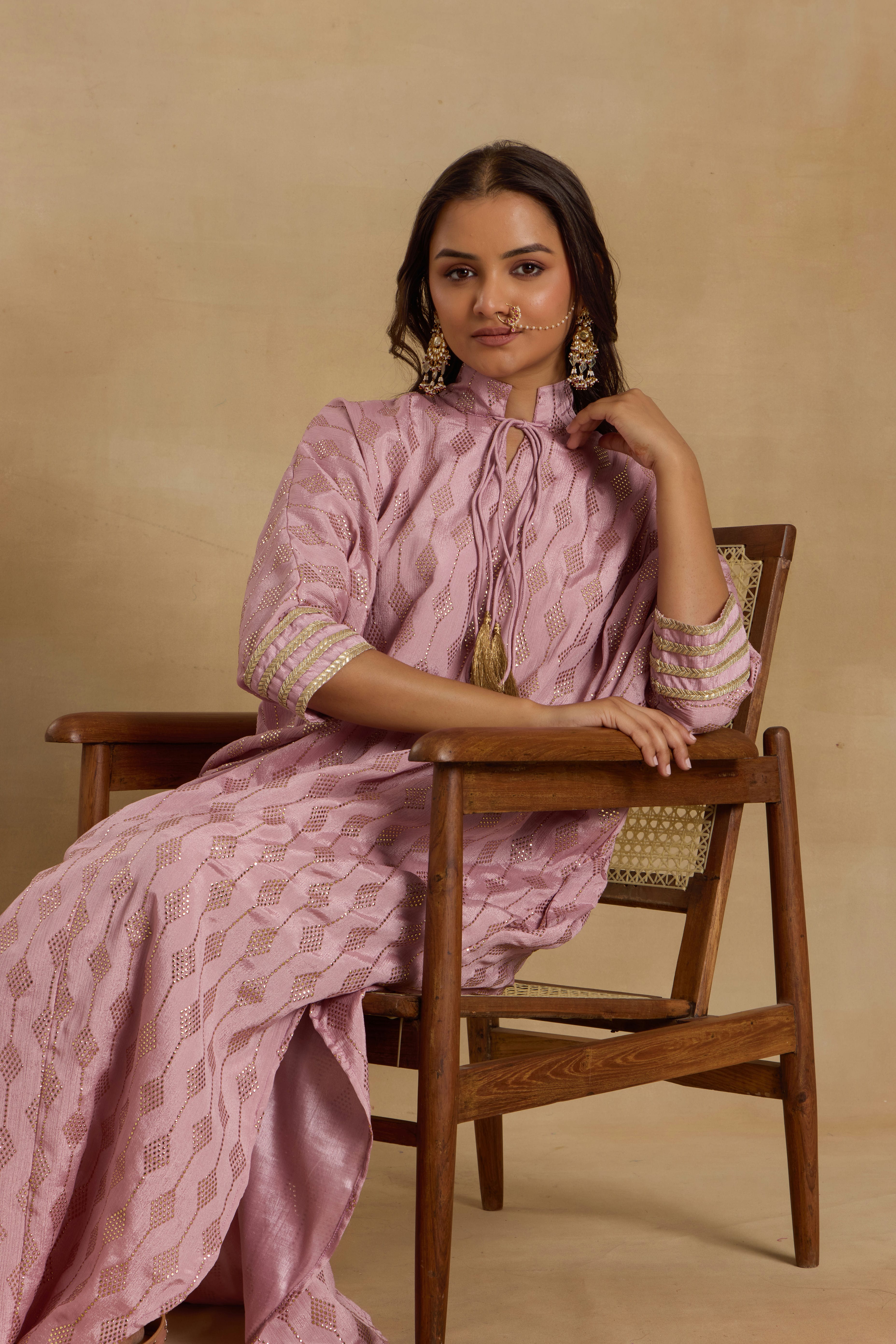 Alaya Heer Signature Lilac Kaftan