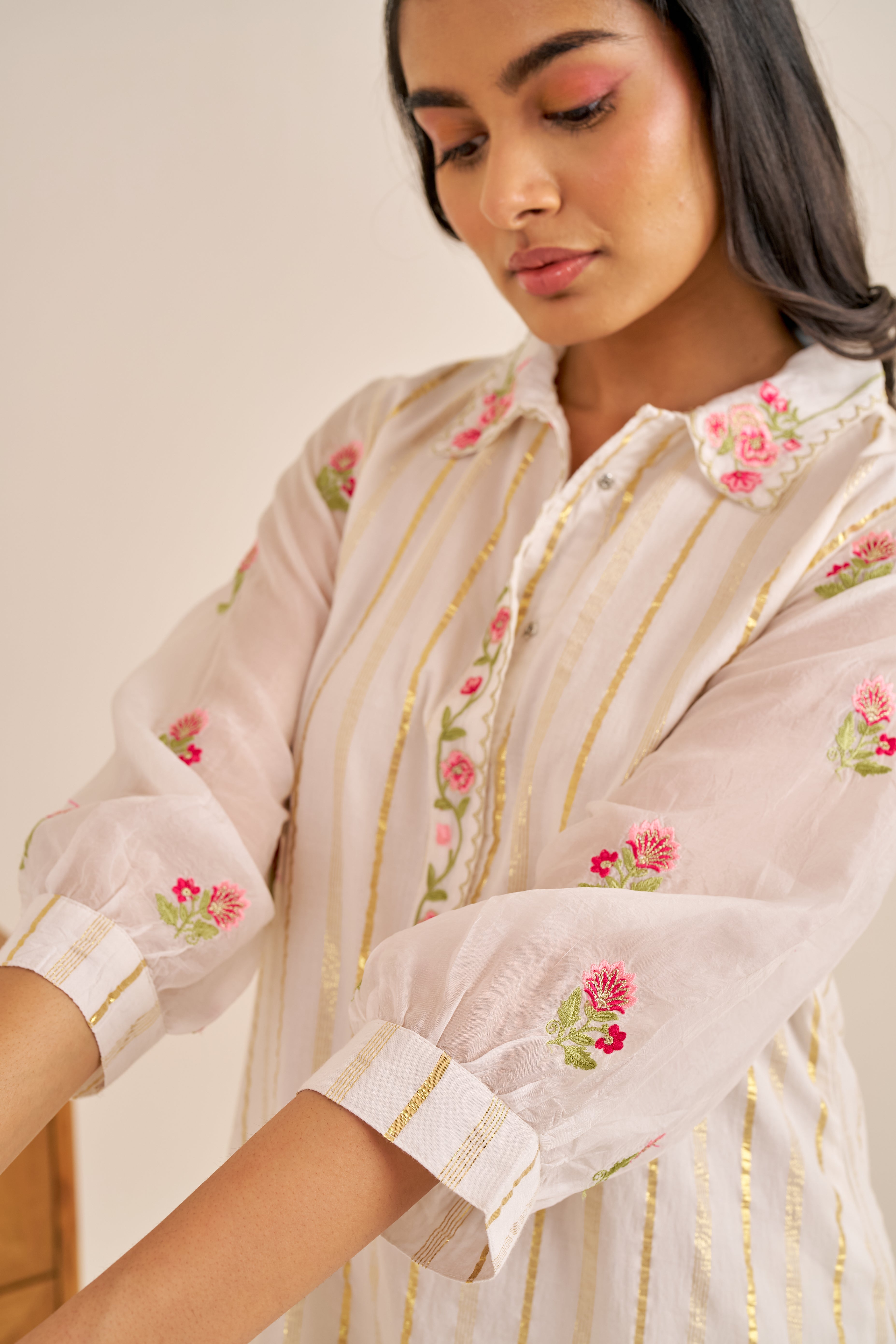 Alaya Meher White Lurex Embroidered Kurta Set