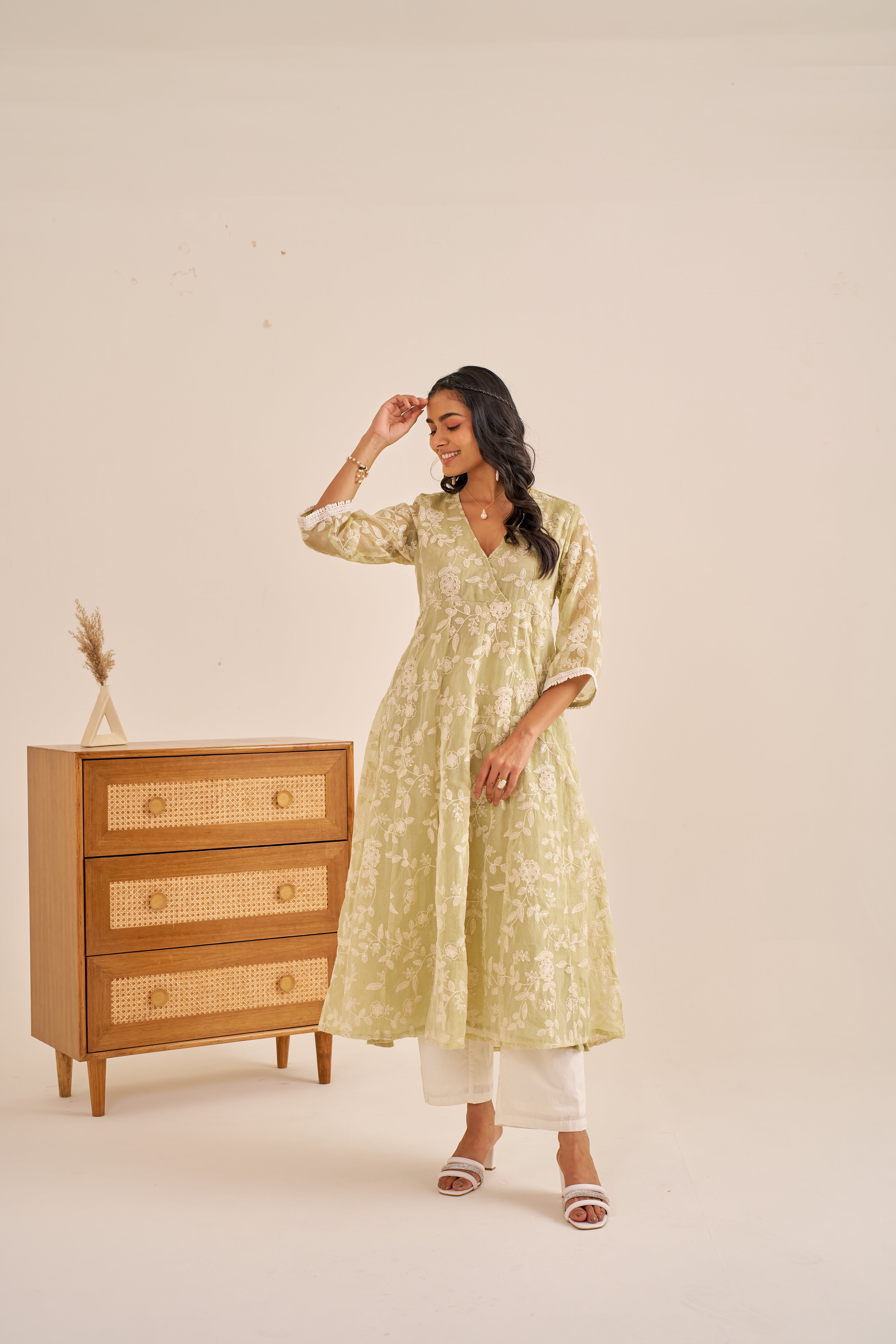 Alaya Meher Green Embroidered Anarkali Kurta