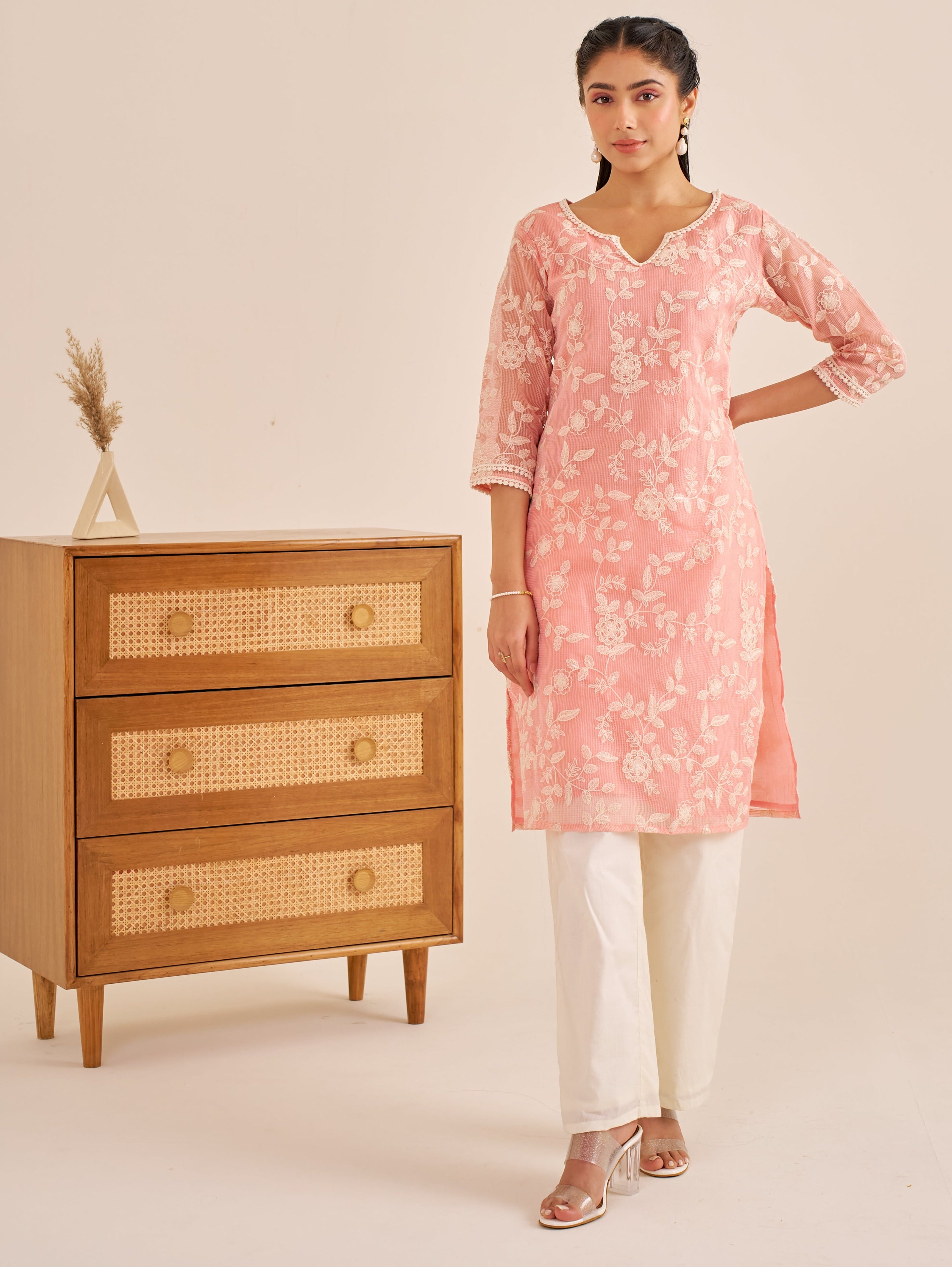 Alaya Meher Soft Pink Classic Kurta